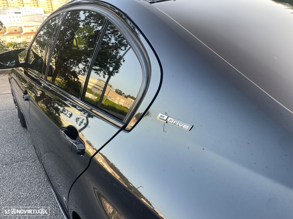BMW 330 e iPerformance Pack M Shadow - 44
