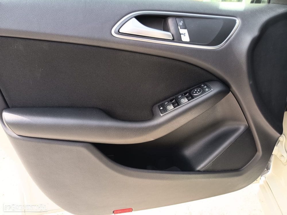 Mercedes-Benz B 180 CDI BlueEFFICIENCY Edition Style - 14