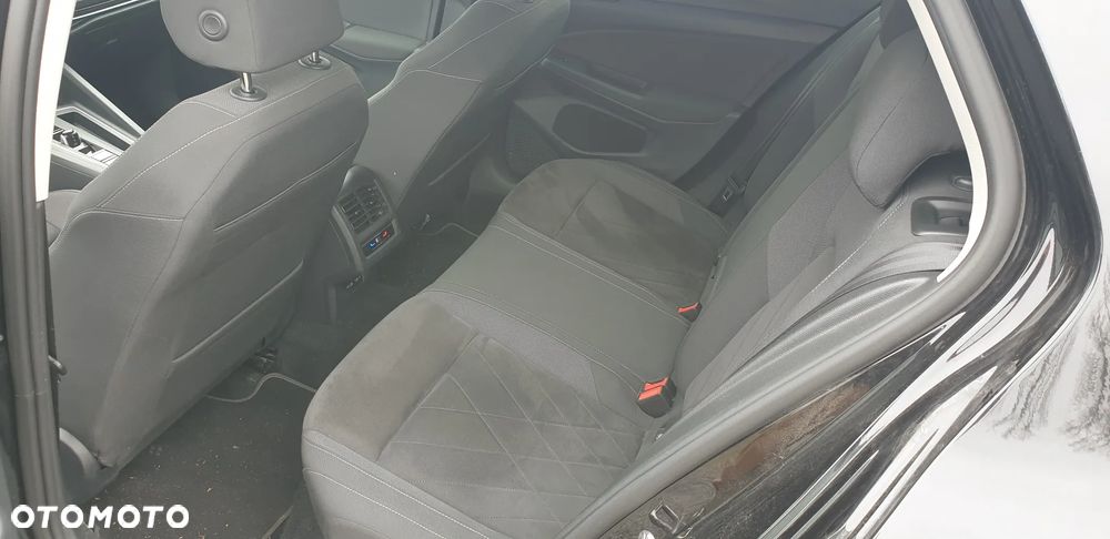 Volkswagen Golf 2.0 TSI OPF DSG Style - 22