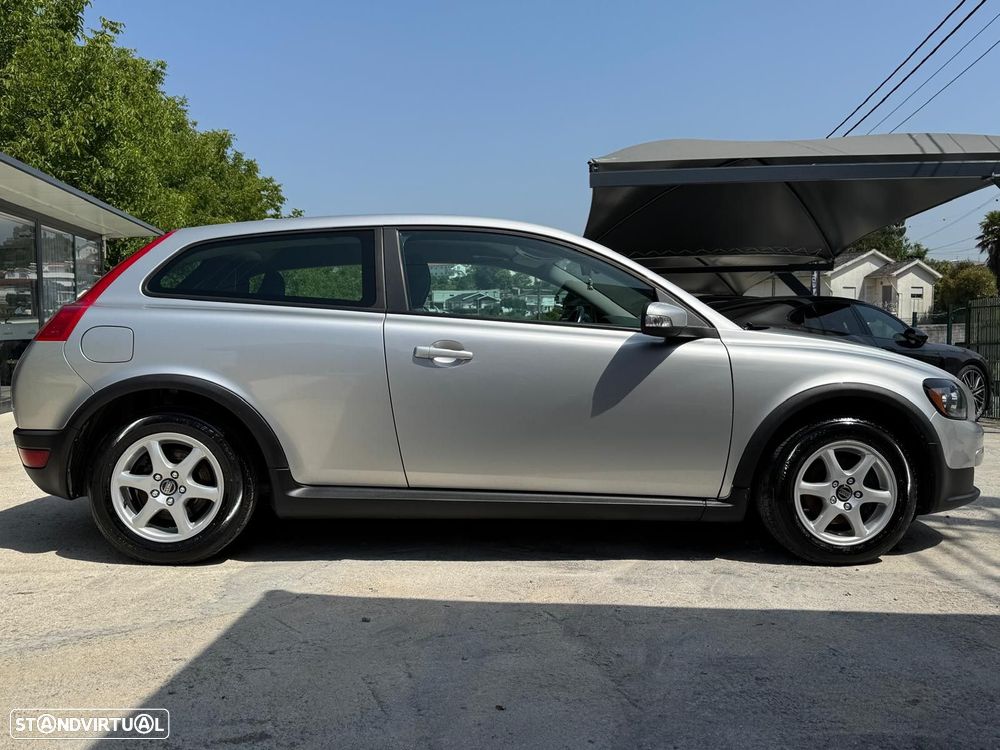 Volvo C30 1.6 D Drive 99g Kinetic Start/Stop - 26