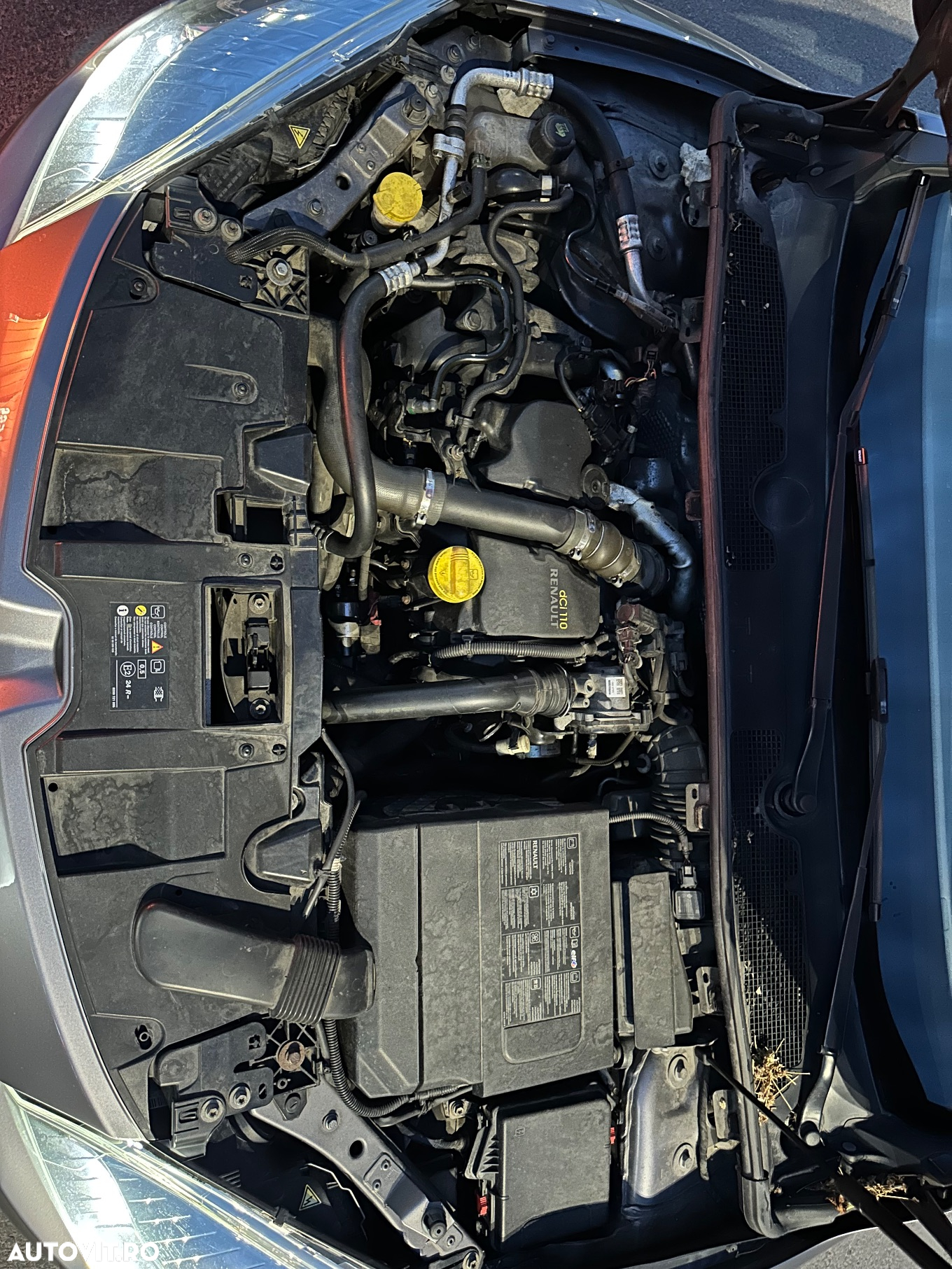 Renault Megane ENERGY dCi 110 Start & Stop Bose Edition - 24