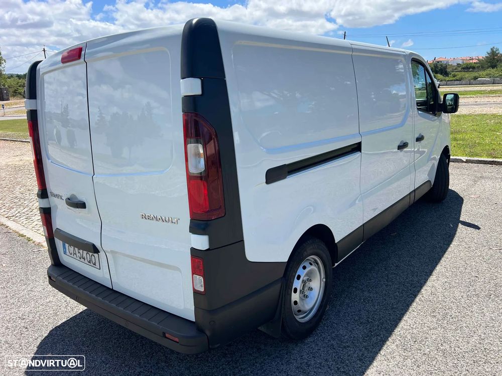 Renault Trafic L2H1 2.0 dci grand confort - 5