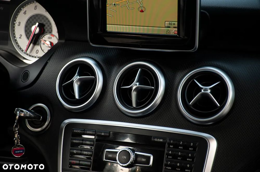 Mercedes-Benz Klasa A 180 Peak Edition - 17