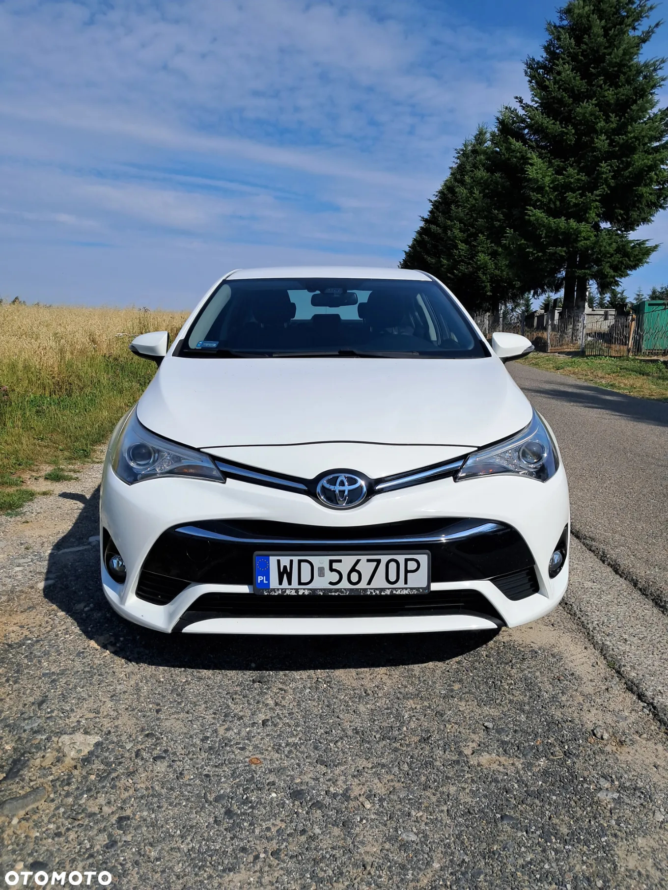 Toyota Avensis 1.8 Premium MS - 4