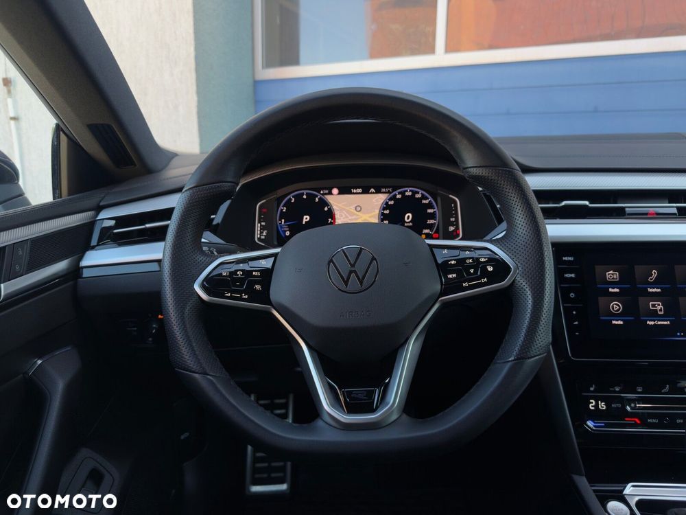 Volkswagen Arteon 2.0 TSI R-Line DSG - 24