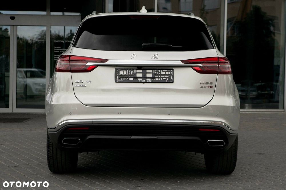 Hongqi HS5 - 9