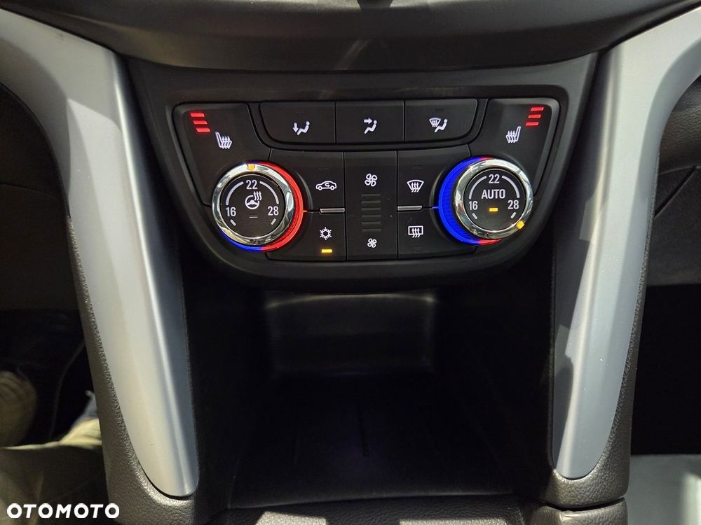 Opel Zafira - 19