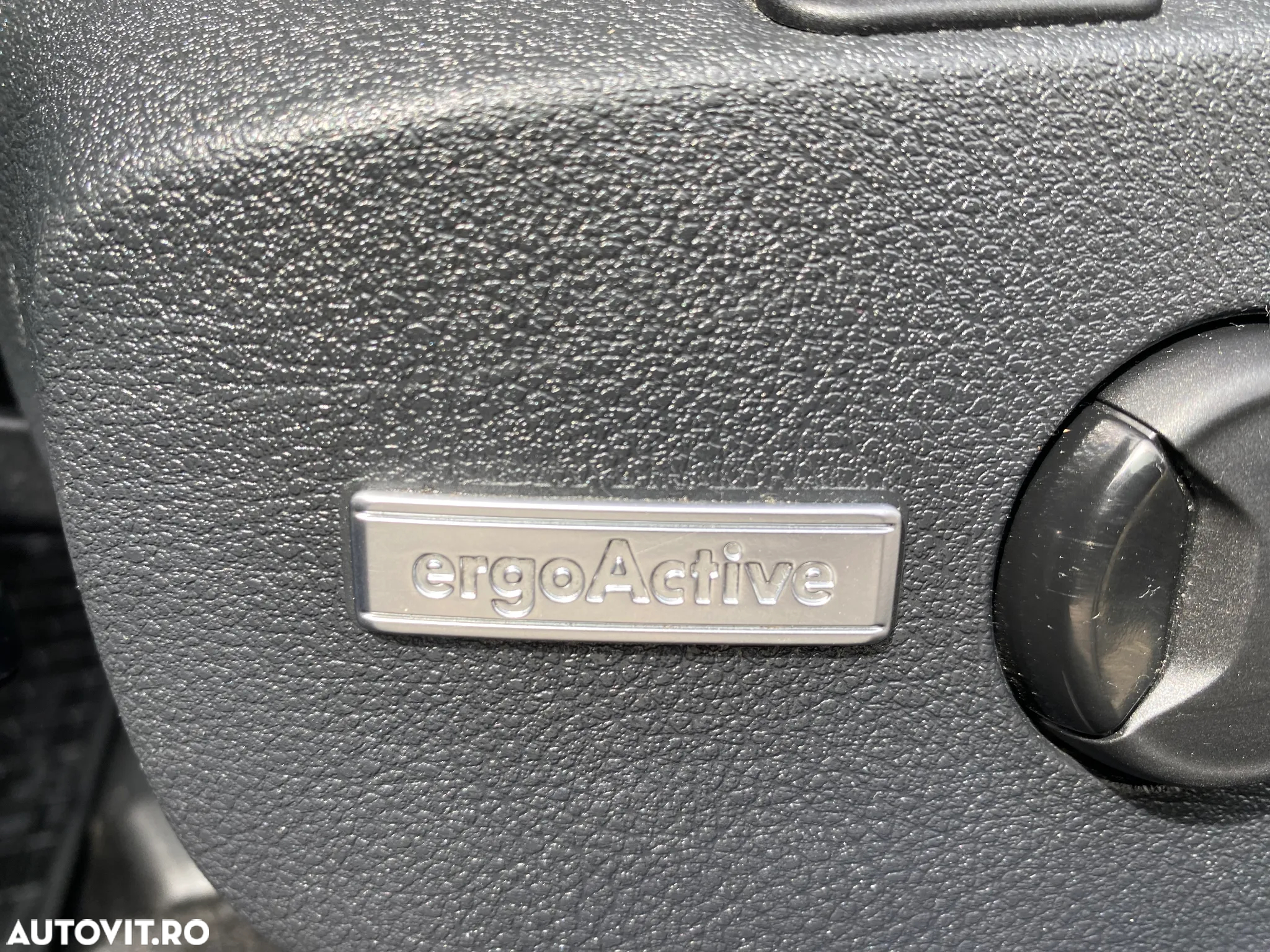 Volkswagen Golf - 13