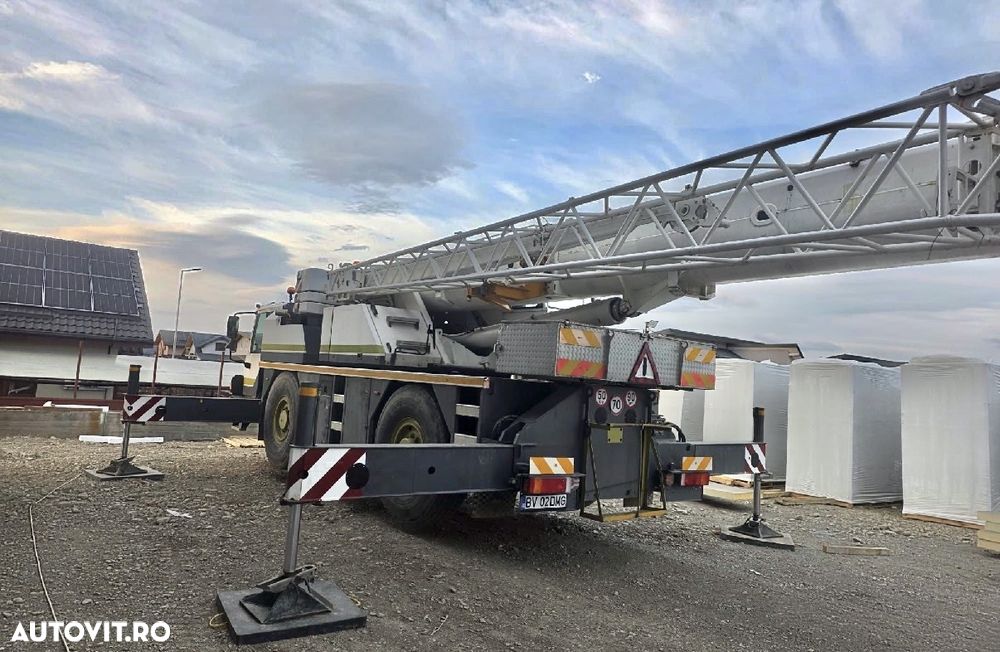 Liebherr - 5