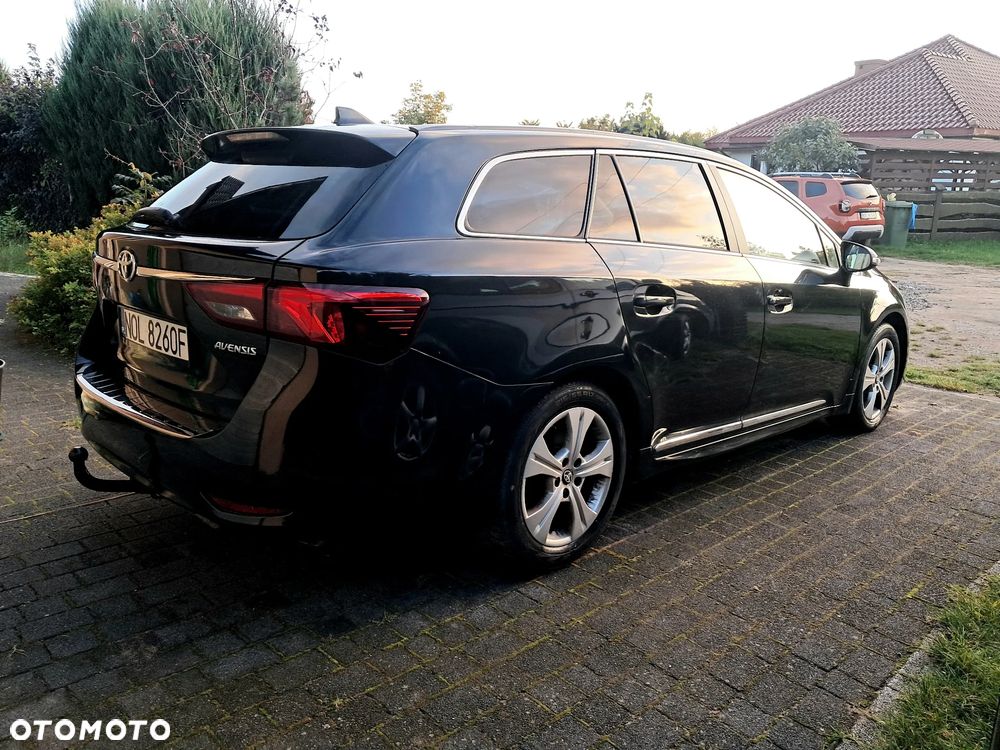 Toyota Avensis 2.0 D-4D Prestige - 4