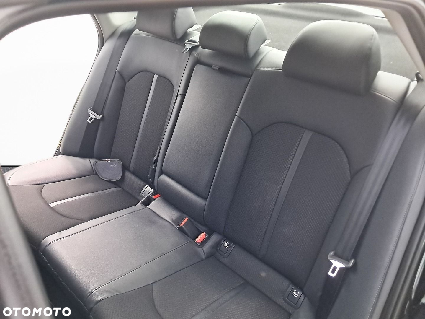 Kia Optima 1.6 T-GDI L DCT - 24
