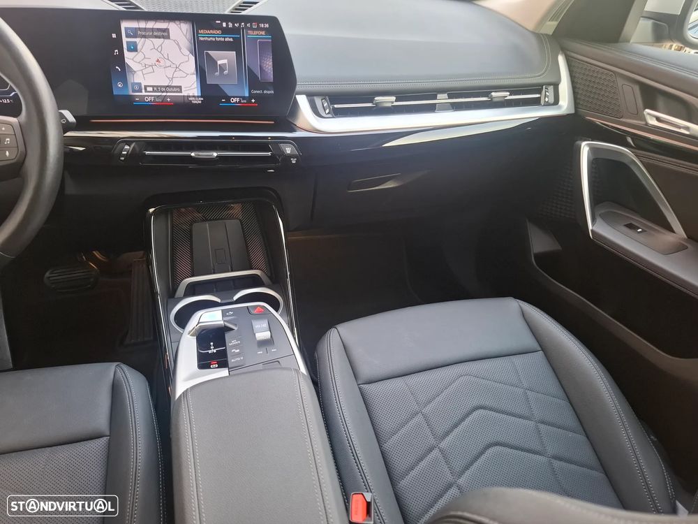 BMW iX1 xDrive30 xLine - 8