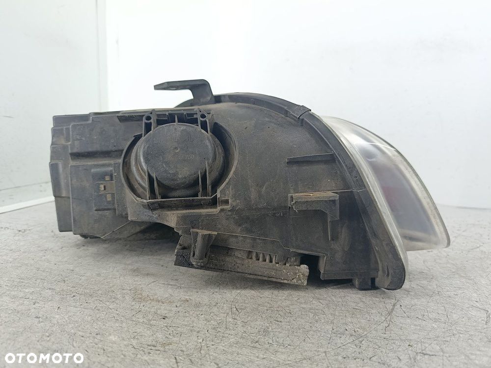 LAMPA PRZÓD LEWA XENON AUDI A4 B7 2004-2006 - 5