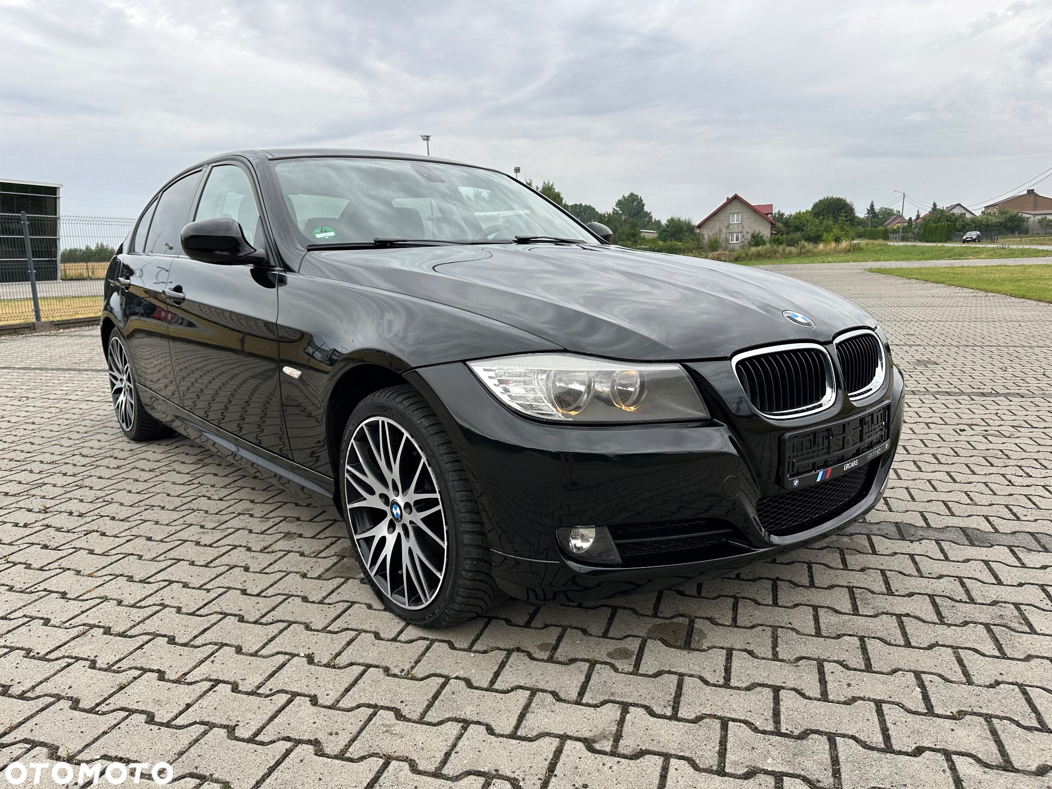 BMW Seria 3 318d Sport Line - 9