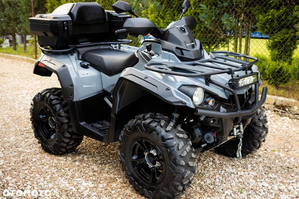 Can-Am Outlander - 10