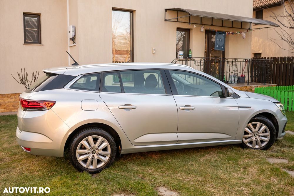 Renault Megane BLUE dCi EDC Limited - 4