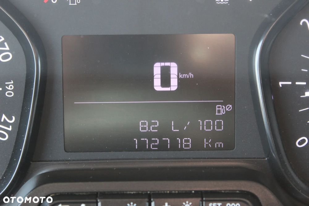 Opel Vivaro - 21