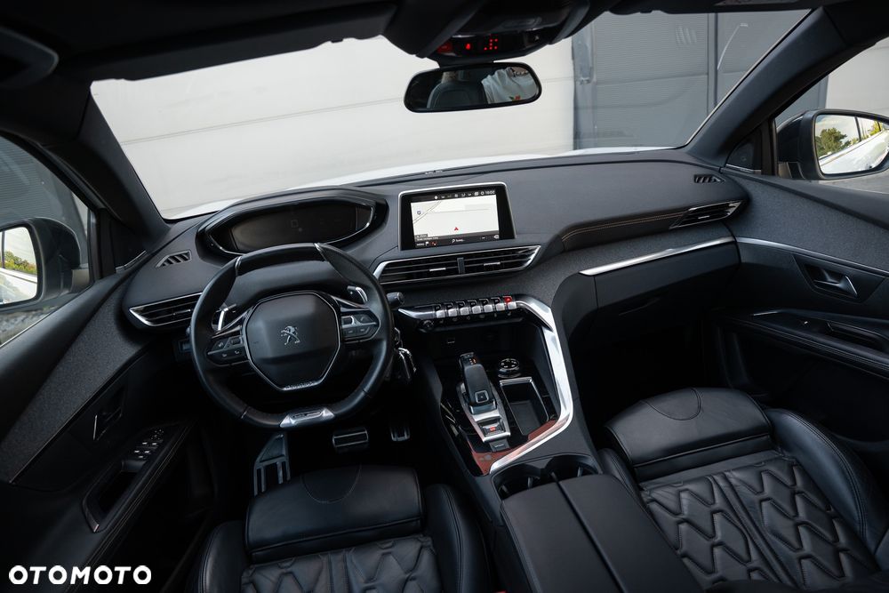 Peugeot 5008 1.6 PureTech GT S&S EAT8 - 29