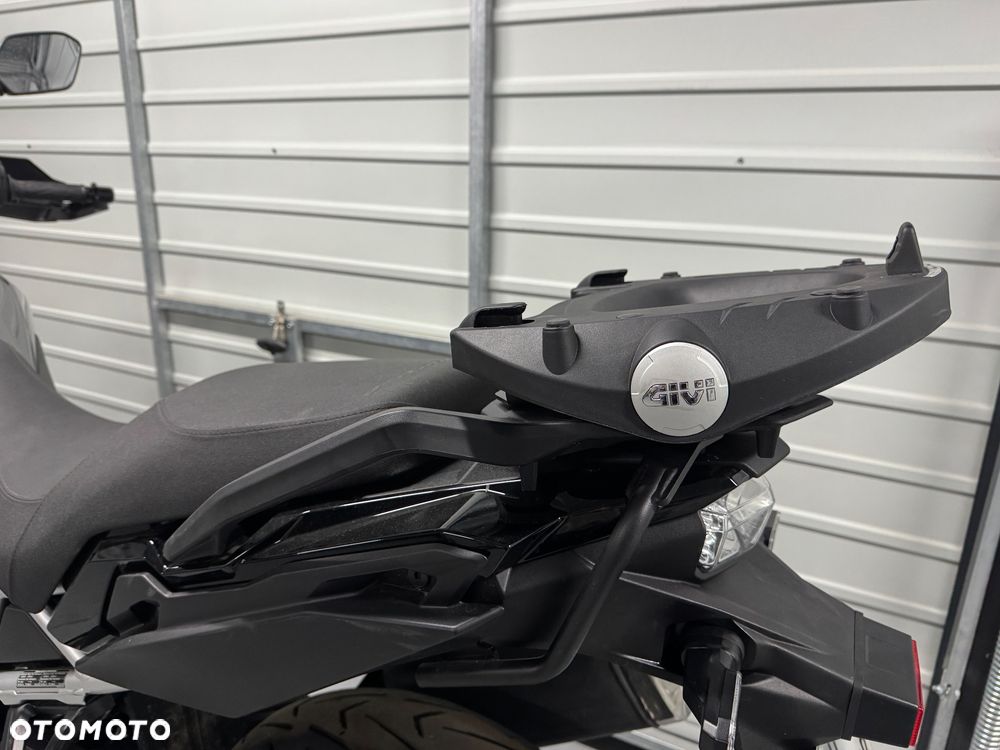 Suzuki V-STROM - 14