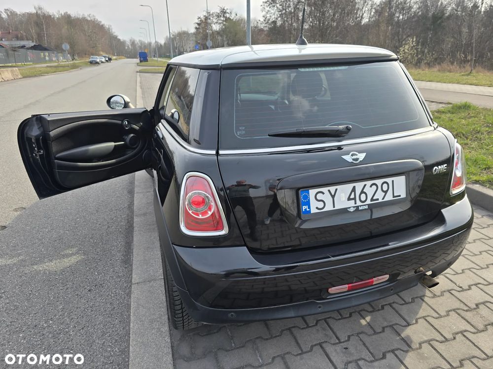 MINI ONE - 4