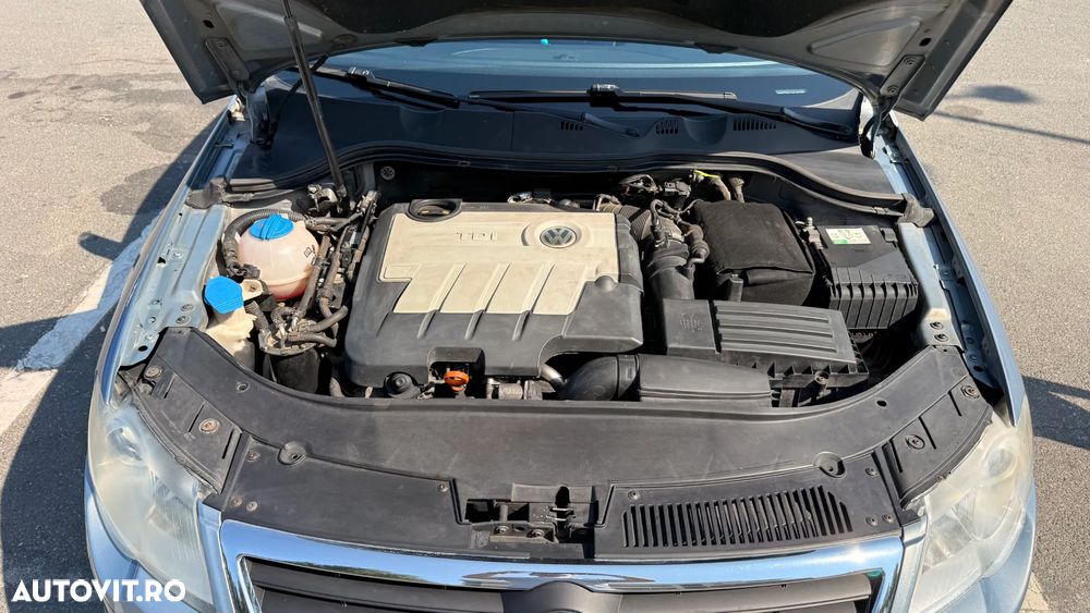 Volkswagen Passat 2.0 TDI Comfortline DPF - 38