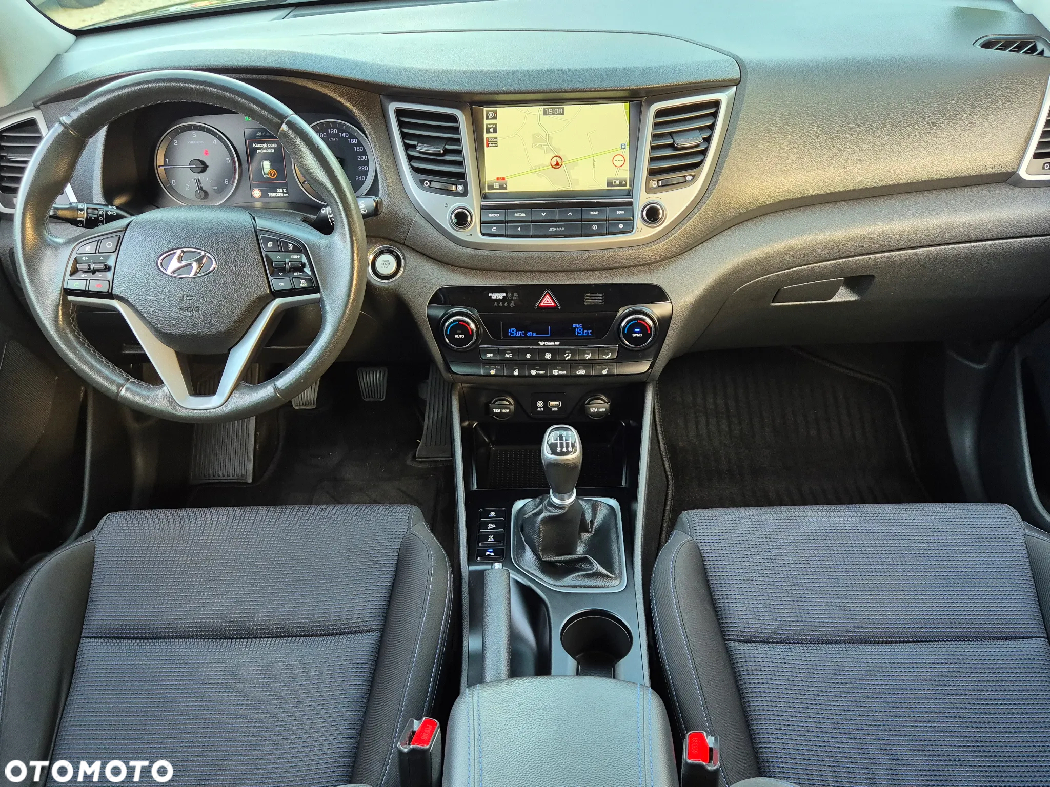 Hyundai Tucson 2.0 CRDi 4WD Premium - 24
