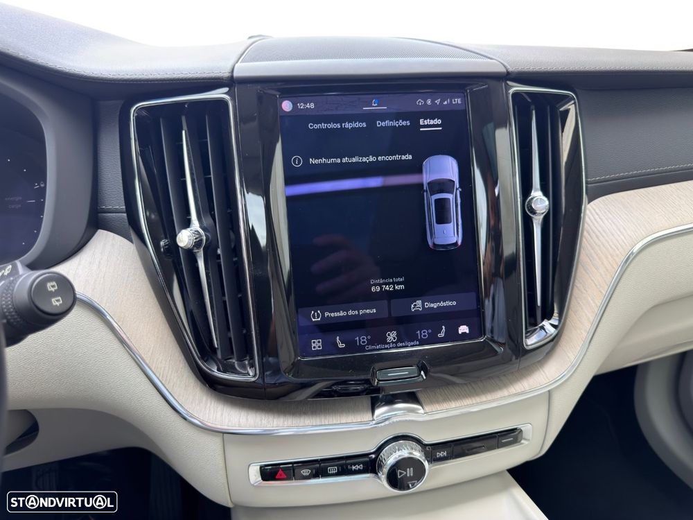 Volvo XC 60 2.0 T6 PHEV Inscription AWD - 23