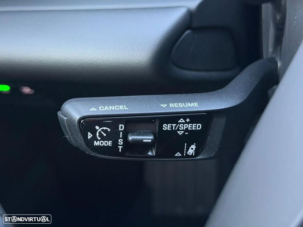 Porsche Macan Electric 4 - 42