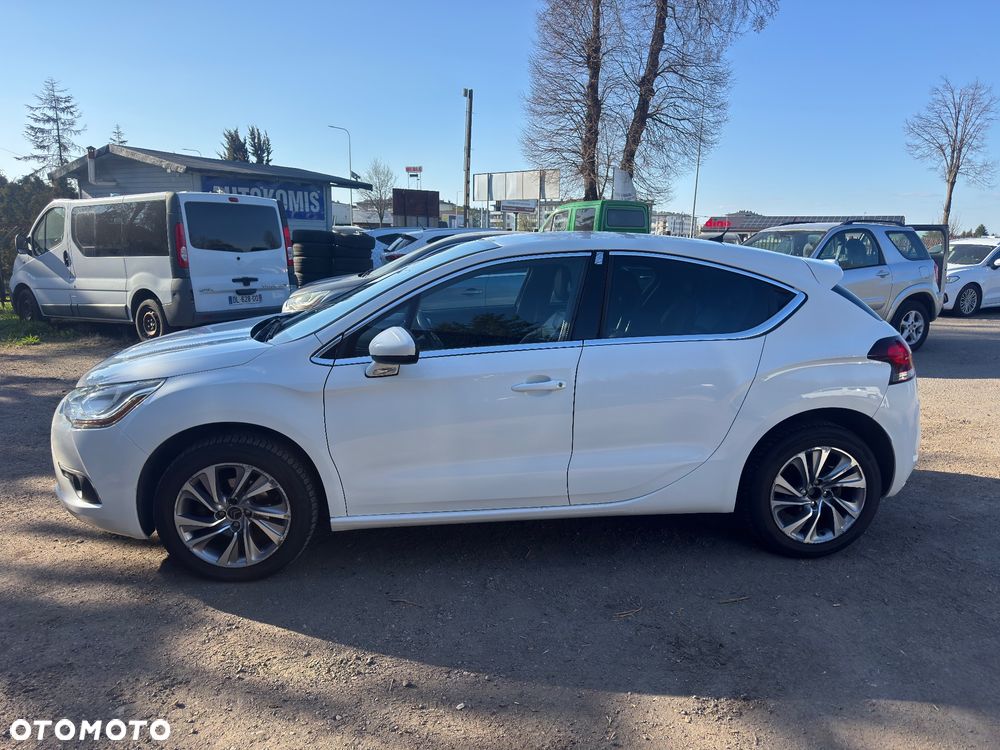 Citroën DS4 1.6 e-HDi SoChic MCP - 7