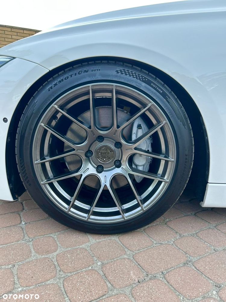 BMW Seria 3 340i xDrive M Sport Shadow sport - 21