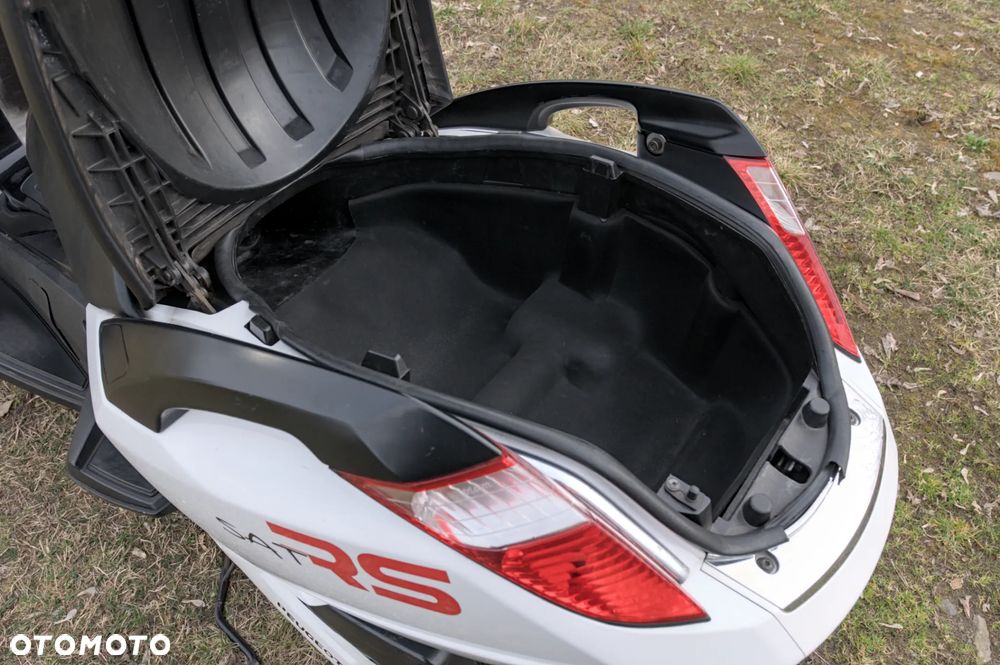 Peugeot Satelis - 19