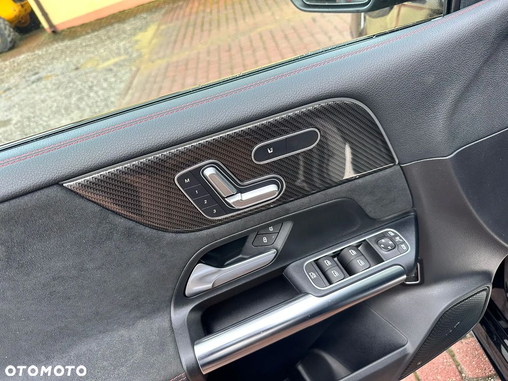 Mercedes-Benz Klasa B 250 4Matic 7G-DCT AMG Line - 18