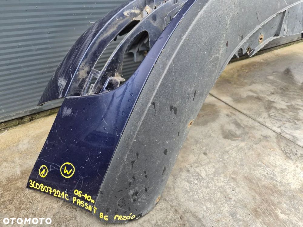 ORYGINALNY ZDERZAK VOLKSWAGEN PASSAT B6 PRZÓD (dostępne 3 zderzaki) - 4