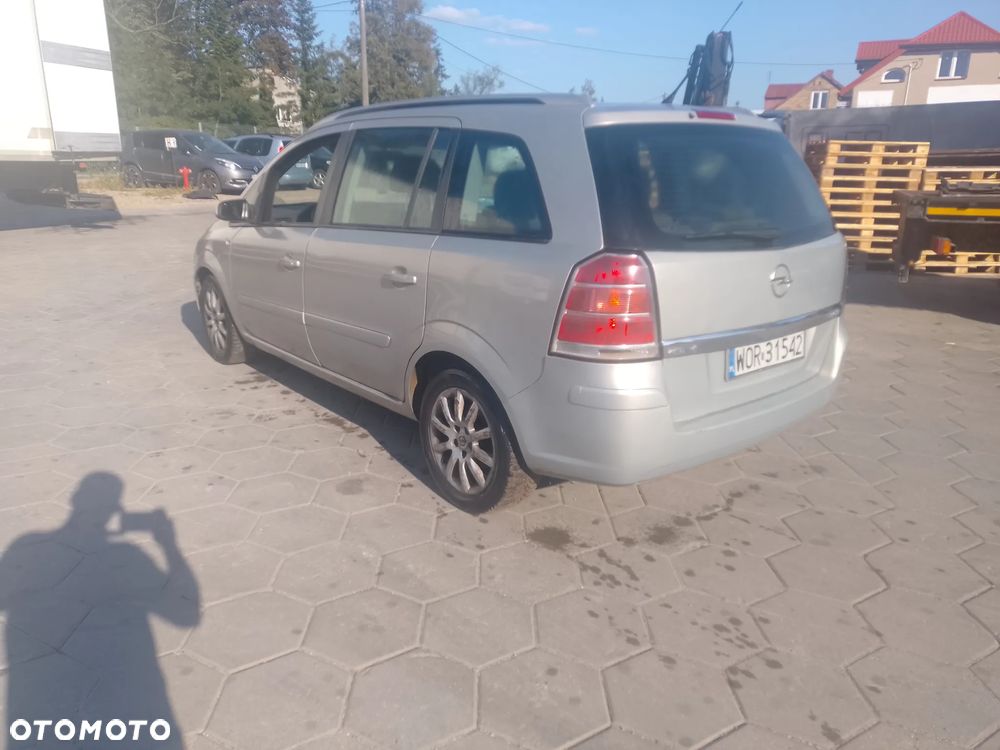 Opel Zafira 1.9 CDTI Elegance - 3