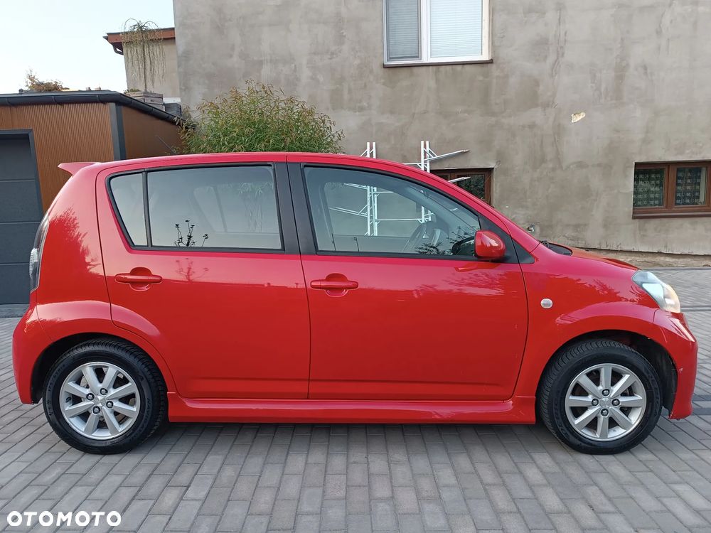 Daihatsu Sirion 1.3 - 2