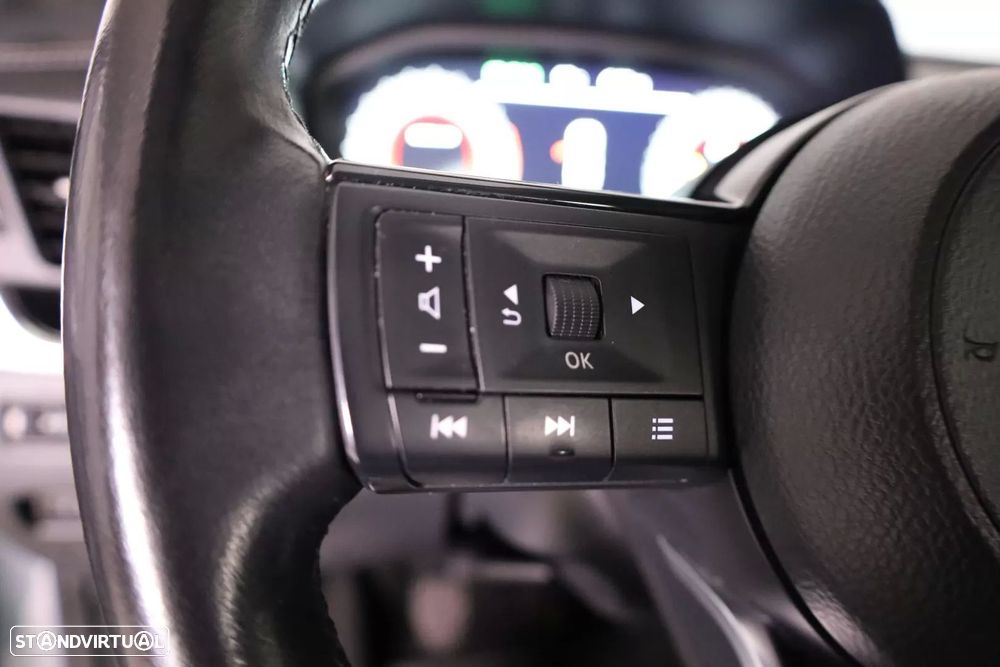 Nissan Qashqai 1.3 DIG-T N-Connecta LED+TT+SKY - 40