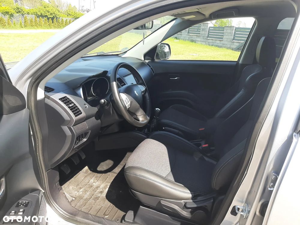 Peugeot 4007 2.2HDi Premium - 21