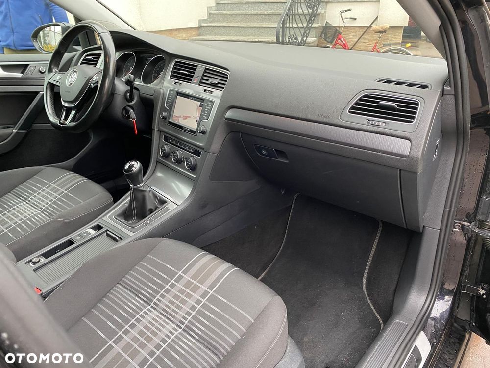 Volkswagen Golf 1.2 TSI BlueMotion Technology Lounge - 20