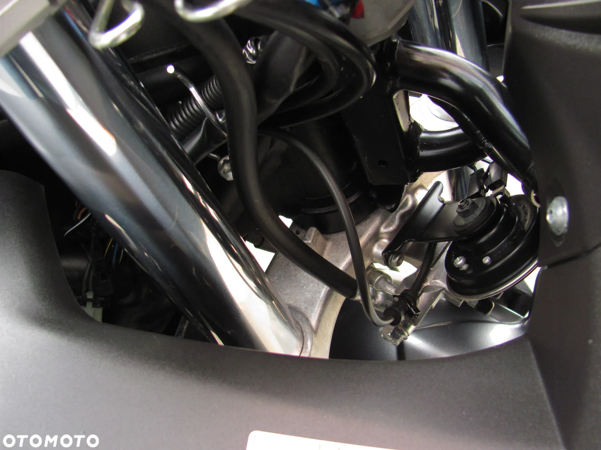 Suzuki GSX - 17