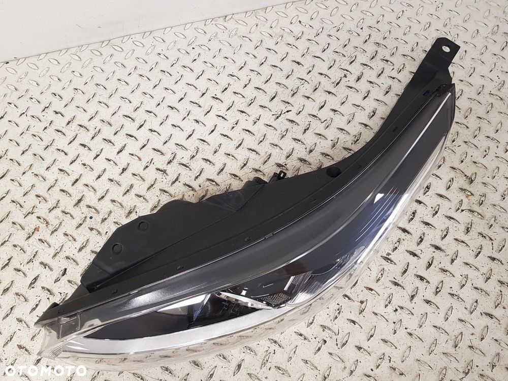 KIA CEED 3 III LAMPA LEWA PRZEDNIA PRZÓD SOCZEWKA 18- EUROPA 92101-J7050 J792111010 - 3
