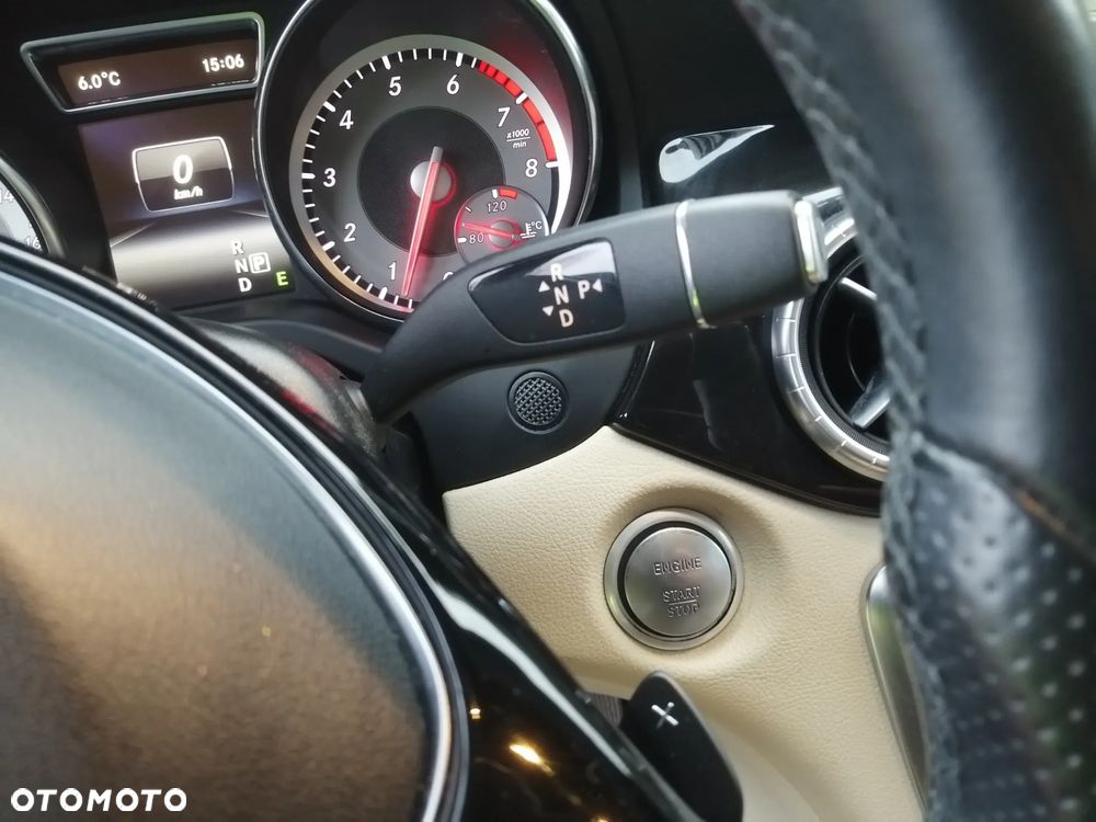 Mercedes-Benz CLA 250 4Matic 7G-DCT - 6