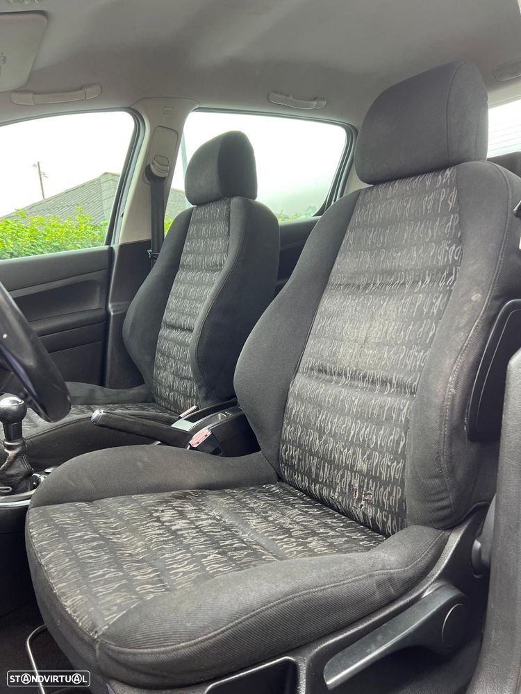 Peugeot 307 1.4 HDi XT Premium - 5