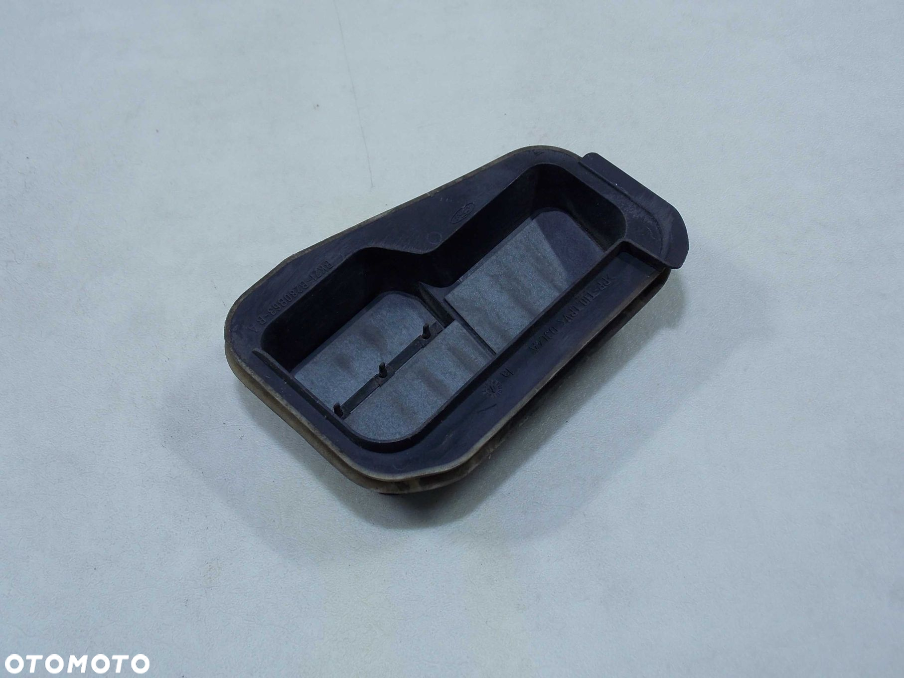 FORD TRANSIT CUSTOM 13-21 KRATKA WENTYLACYJNA TYL BK21-B280B63-B - 3