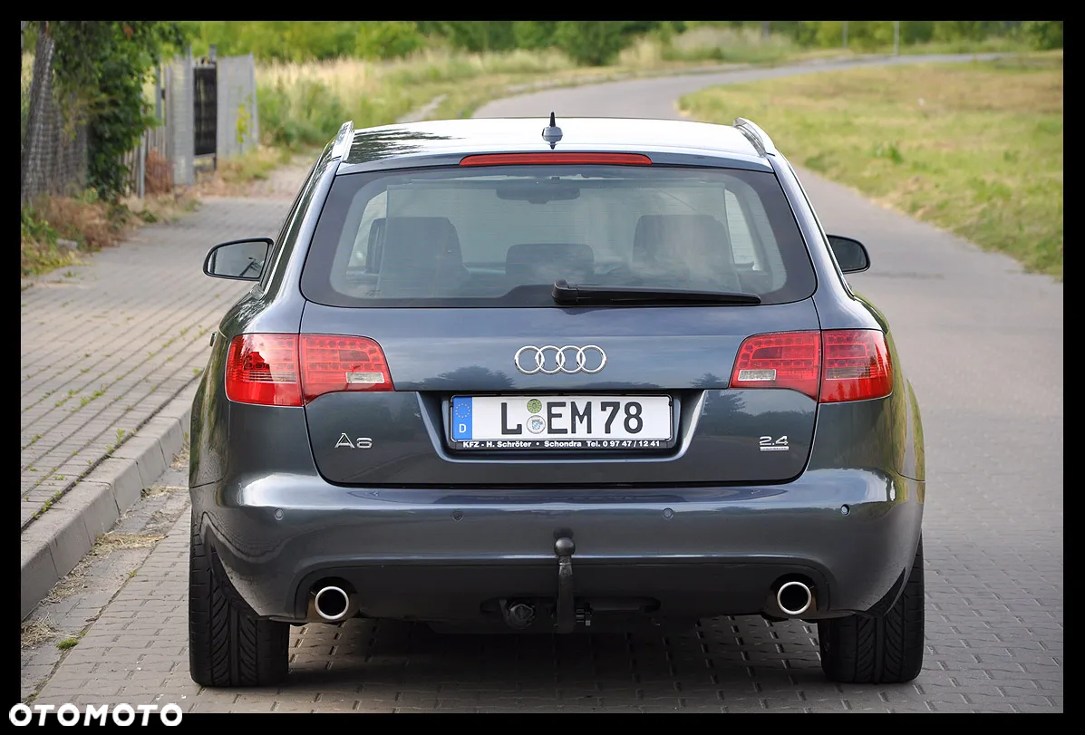 Audi A6 Avant 2.4 quattro - 14