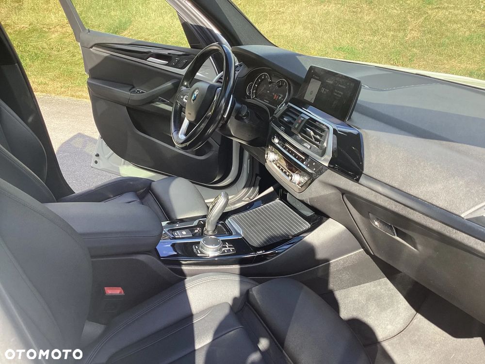 BMW X3 xDrive30i xLine - 26