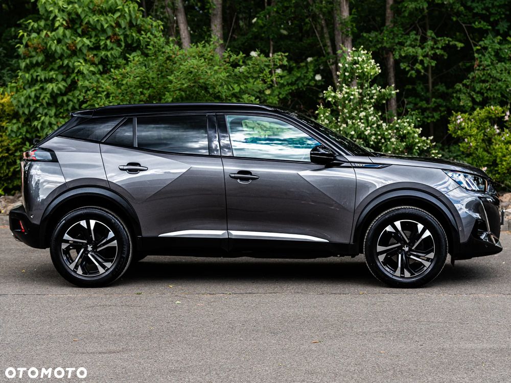 Peugeot 2008 1.2 PureTech GT S&S - 6