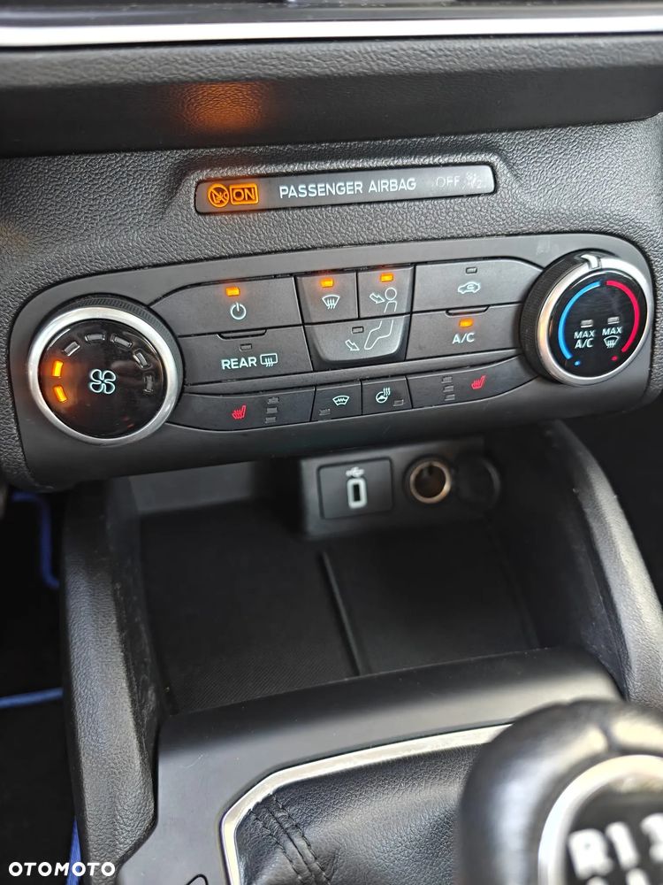 Ford Focus - 16