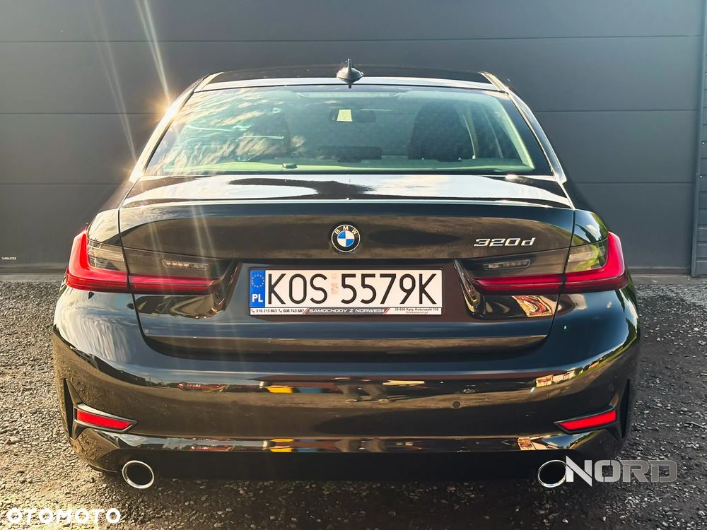 BMW Seria 3 320d mHEV - 8