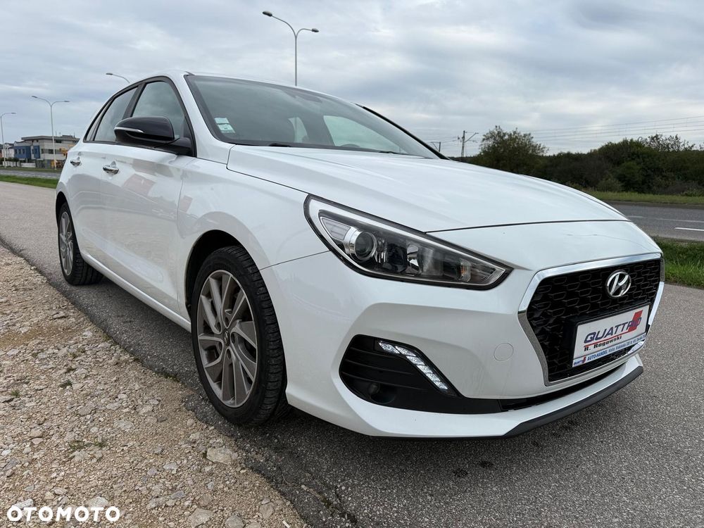 Hyundai i30 1.6 CRDi Comfort - 1