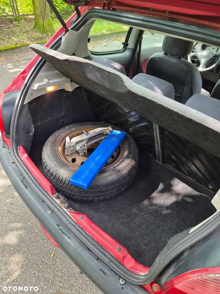 Peugeot 206 1.1 XR - 8